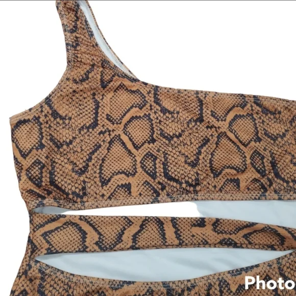 Snakeskin Print One Shoulder One Piece Swimsuit - Sz 1xl - Picture 5 of 9
